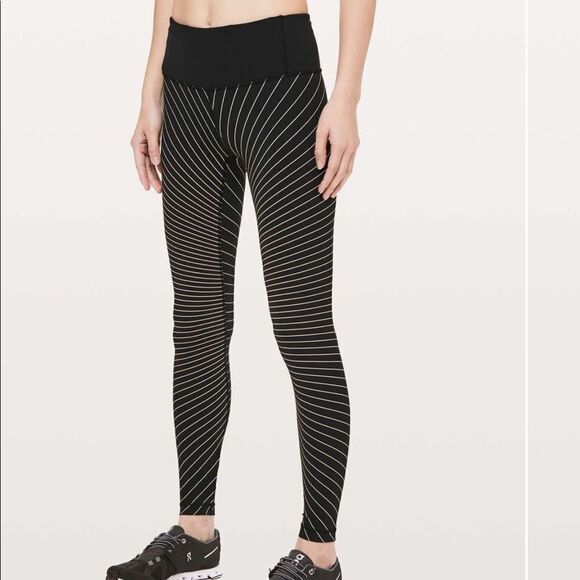New LULULEMON Speed Wunder Tight Reflective 6 - Picture 1 of 6